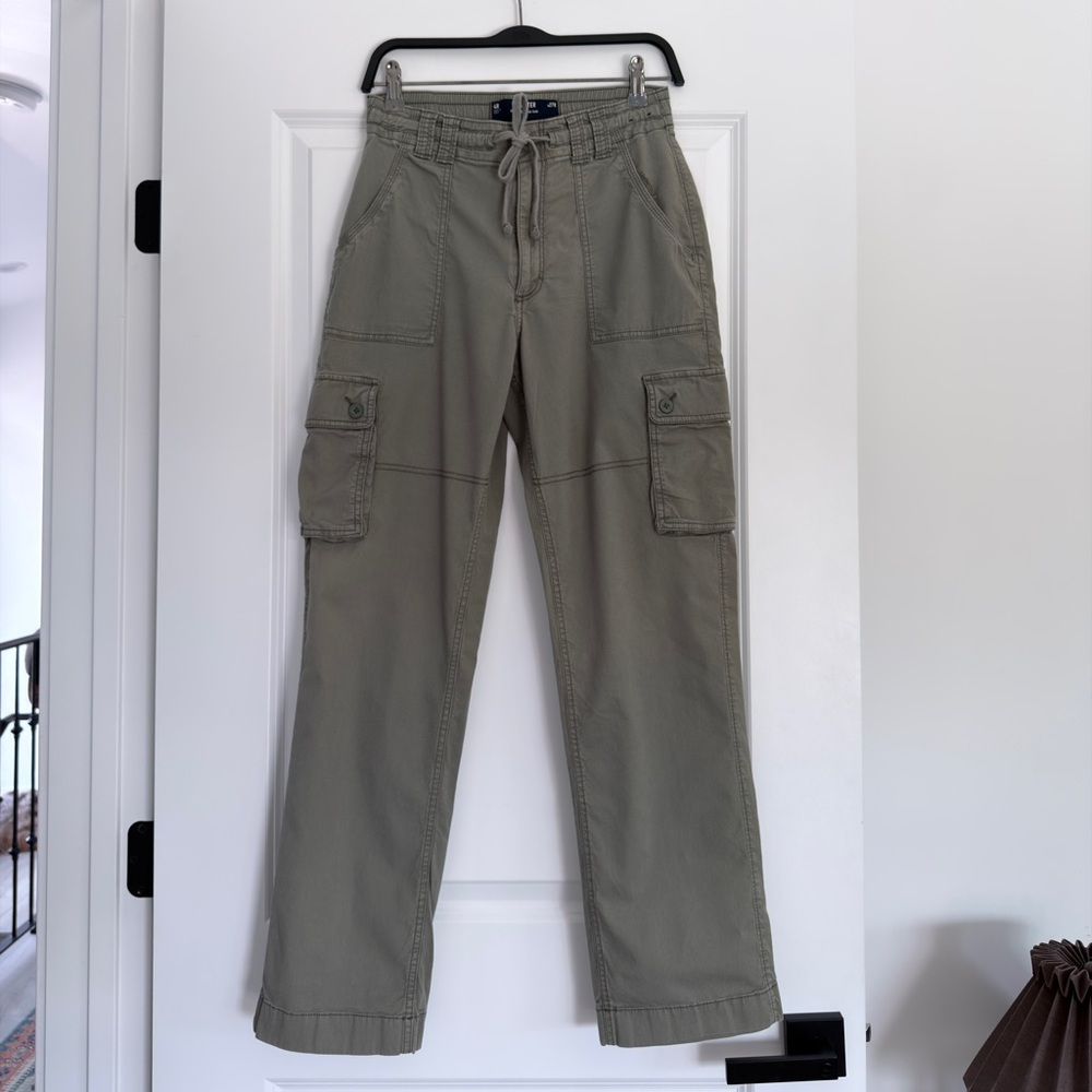 Hollister High-Rise Dad Cargo Pants – Size 4R / W27 - Picture 2 of 4